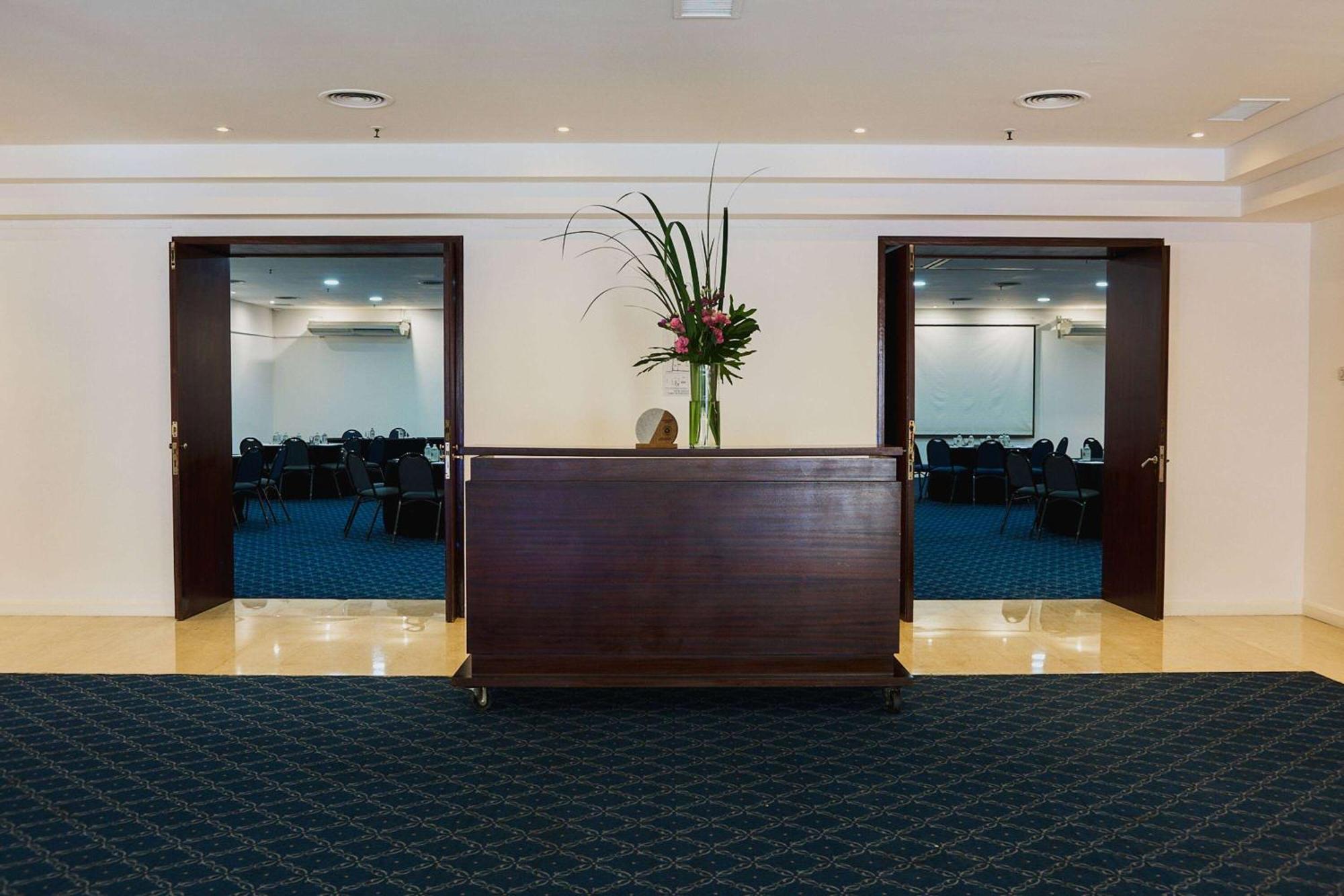 Hotel Dazzler By Wyndham Buenos Aires San Martin Exteriér fotografie